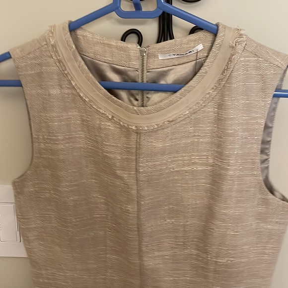 T Tahari Breydan sheath dress size 2, NWT - Picture 6 of 8